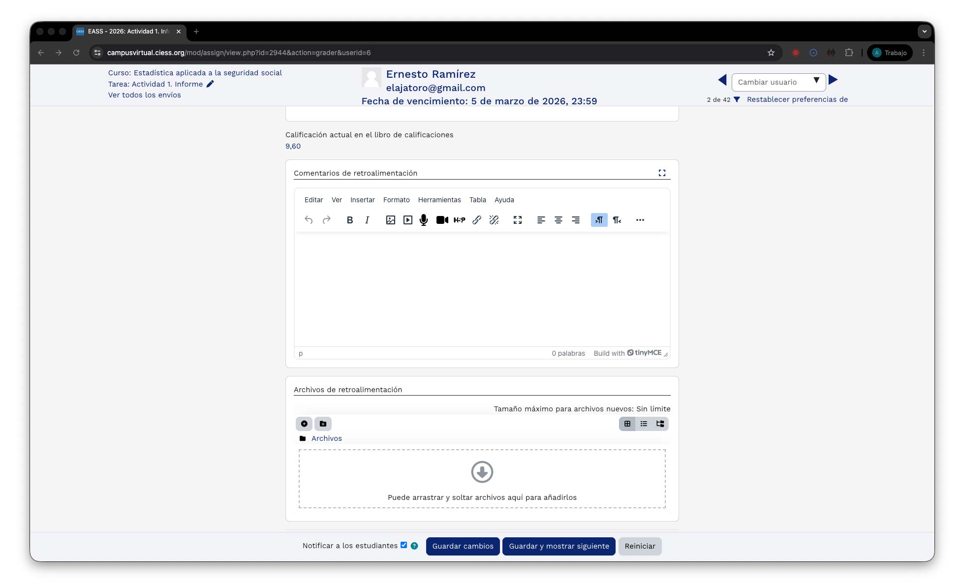 Sección de calificación actual y retroalimentación